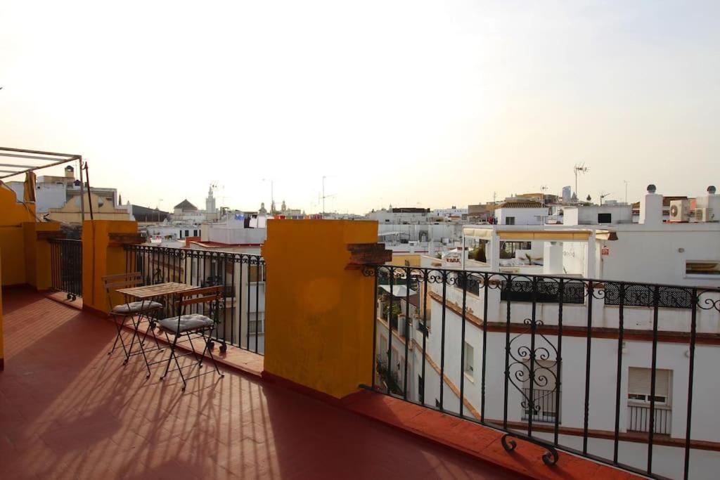 סביליה Suite Puerta Osario Con Terraza מראה חיצוני תמונה